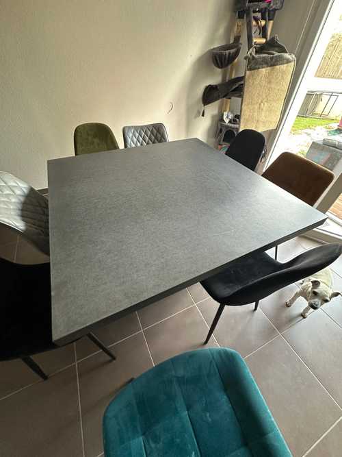 Table de salle à manger 