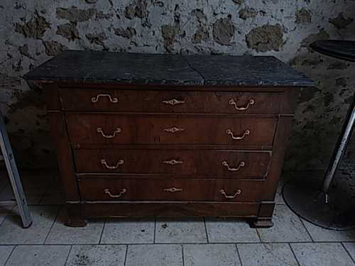 Commode