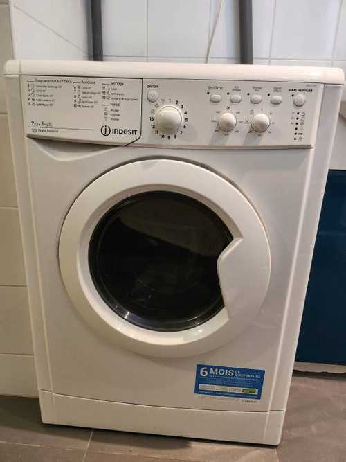 Machine lavante séchant
