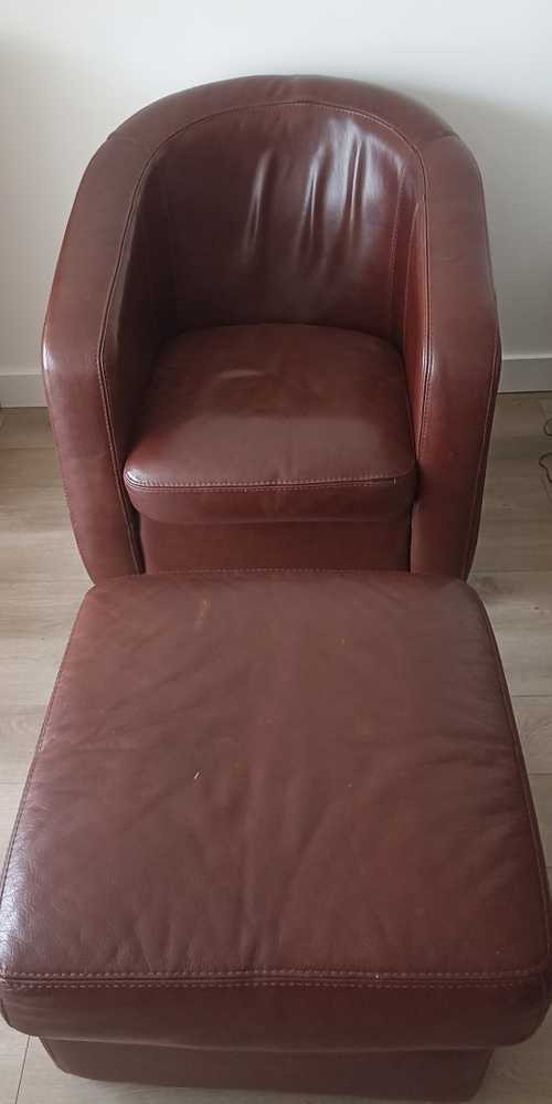 Canapé marron en cuir 2 places avec 1 fauteuil et 