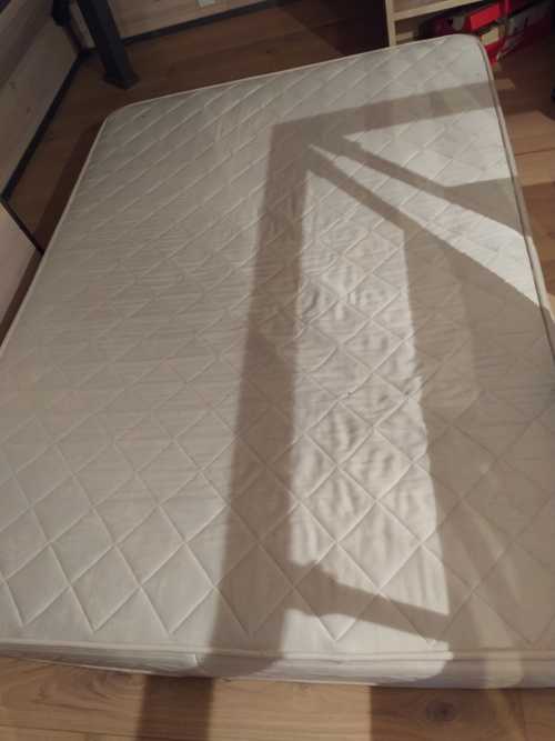 Matelas 140*190