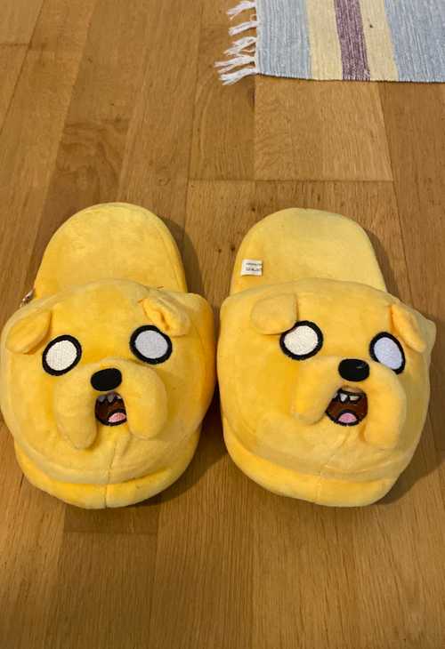 Chaussons peluche 