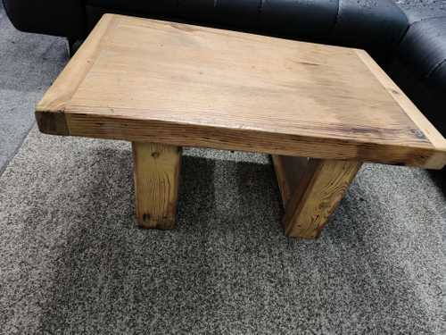 Table basse en bois