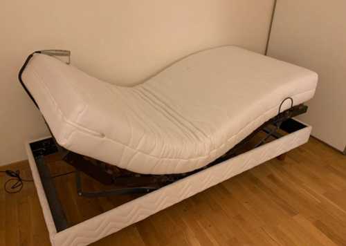 Lit motorisé 90 et matelas dunlopilo