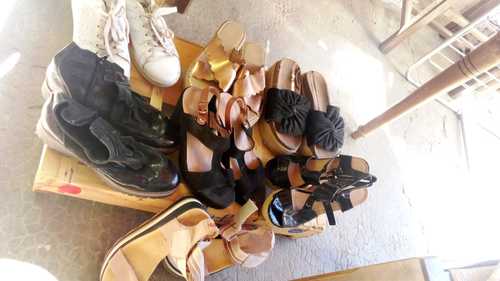 Lots de chaussures 